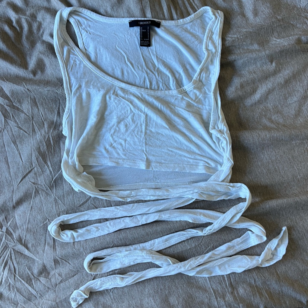 Forever 21 White Sleeveless Top
